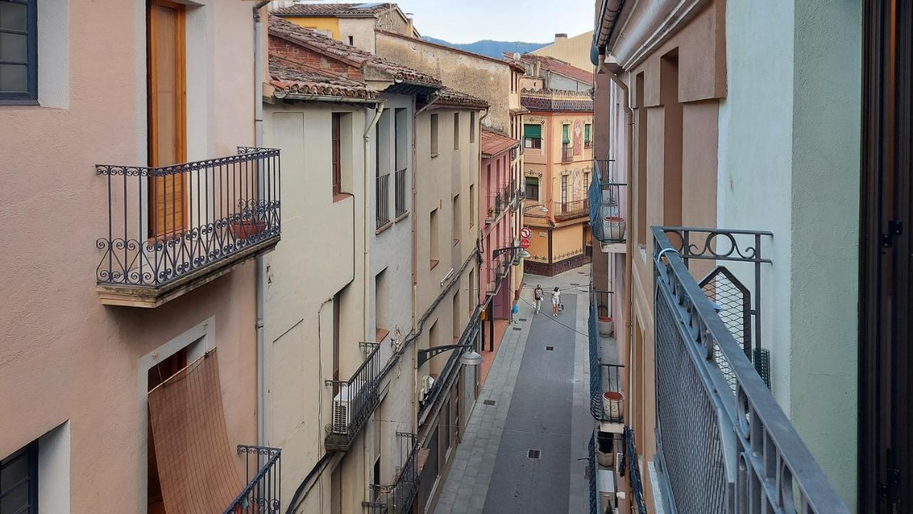 Precioso Apartamento Duplex En El Centro De Olot Apartamento Exterior foto