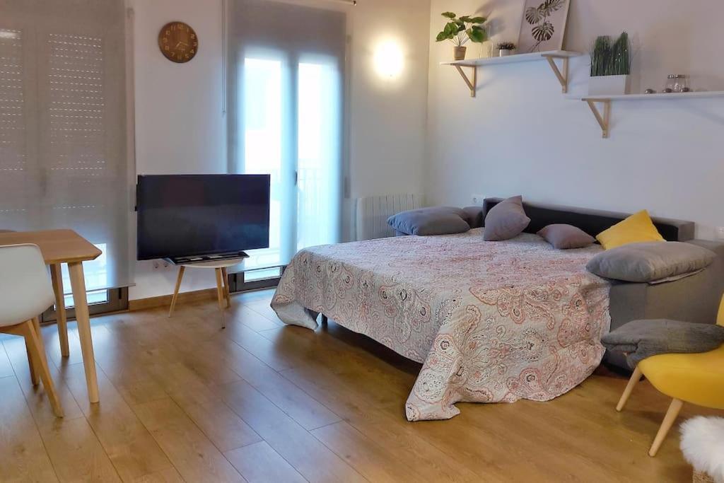 Precioso Apartamento Duplex En El Centro De Olot Apartamento Exterior foto